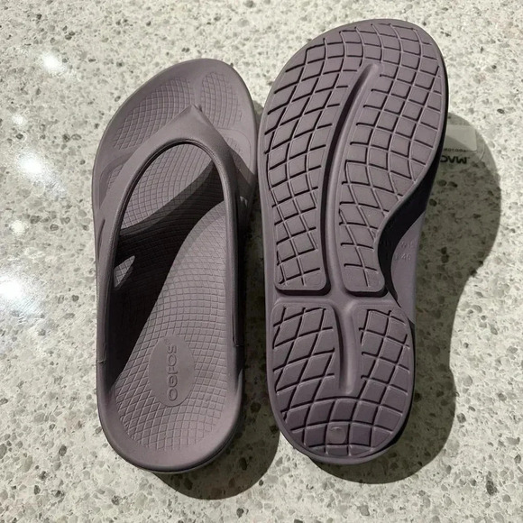 OOFOS Original men’s impact absorption slides size 15 flip-flops - Picture 6 of 6